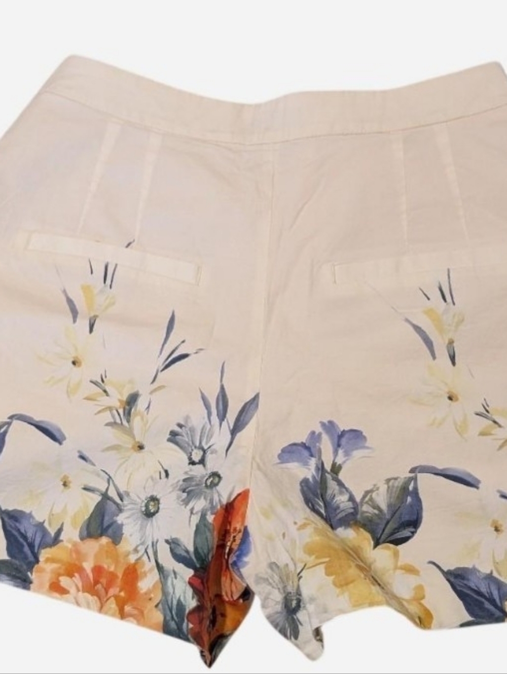Pre-owned Express Women's Floral Print Shorts - Picture 5 of 8